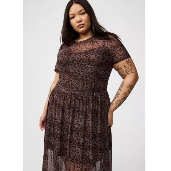 NWT Torrid 1 Leopard Relaxed Tea Length Mesh T-Shirt Dress 1X 14 16 - Picture 3 of 10